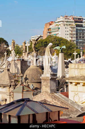 Argentina, Provincia di Buenos Aires, la città di Buenos Aires, vista in elevazione del La Recoleta cimitero. Foto Stock