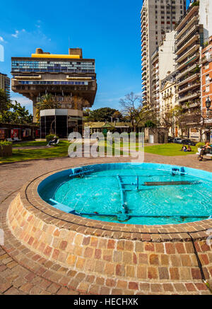 Argentina, Provincia di Buenos Aires, la città di Buenos Aires Recoleta, vista la Biblioteca Nazionale della Repubblica Argentina. Foto Stock