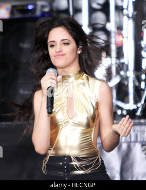 NEW YORK, NY-maggio 30: Camila Cabello del quinto armonia eseguire presso il Citi una serie di concerti in mostra oggi a New York. NY Maggio 30, 2016. Credit:RW/MediaPunch Foto Stock