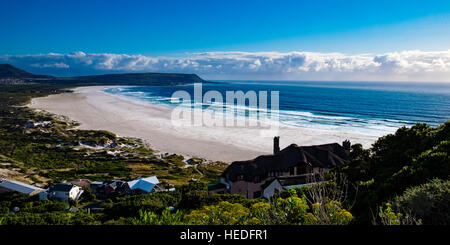 Noordhoek Beach all'inizio di Chapmans Peak Drive vicino a Città del Capo in Sud Africa Foto Stock