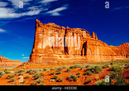 L'organo è un imponente arenaria fin situato nel Parco Nazionale di Arches, Utah, Stati Uniti d'America. Foto Stock