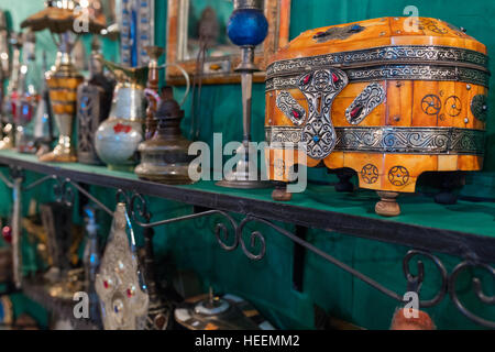 Metal Works shop, Fes, Marocco Foto Stock