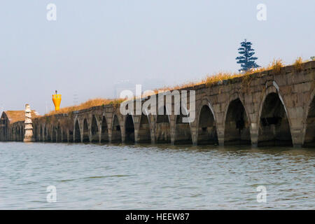 Baodai antico ponte sul Canal Grande, Suzhou, provincia dello Jiangsu, Cina Foto Stock