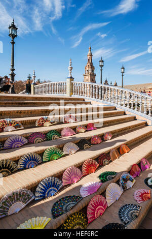 Placa de Espana, piazza di Spagna, il ponte coperto con ventole, Siviglia, in Andalusia, la Palma Isole Canarie Spagna Foto Stock