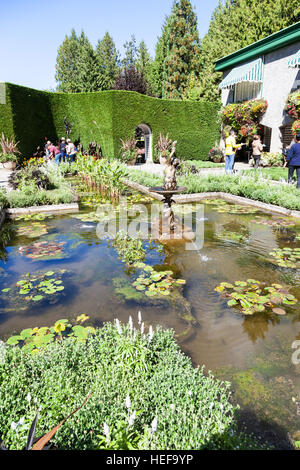 Il giardino italiano ai Giardini Butchart vicino a Victoria Vancouver Island British Columbia, Canada Foto Stock