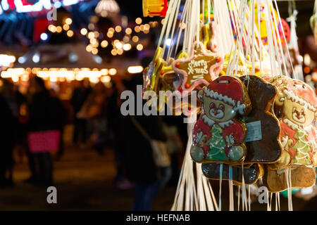 Pressione di stallo di pasticceria al Winter Wonderland a Londra Foto Stock