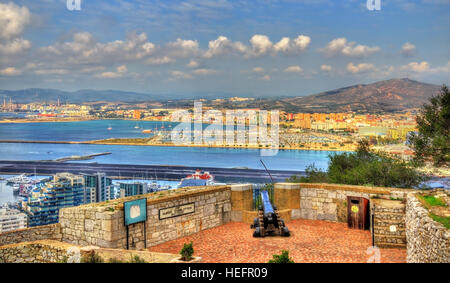 Vista di Queen Charlotte's batteria in Gibilterra Foto Stock