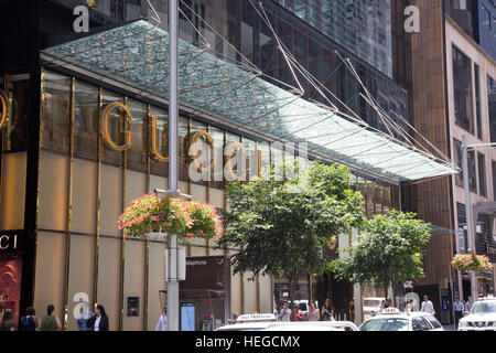 Gucci brand di lusso negozio nel centro di Sydney, Australia. Gucci è un italiano di moda e beni di lusso brand Foto Stock