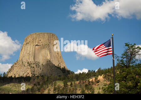 Stati Uniti d'America, USA, Wyoming WY, Crook County, Hulett e Sundance, Devil's Tower monumento nazionale (386 m di altezza) Foto Stock