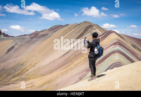 Goproer nelle montagne arcobaleno Foto Stock