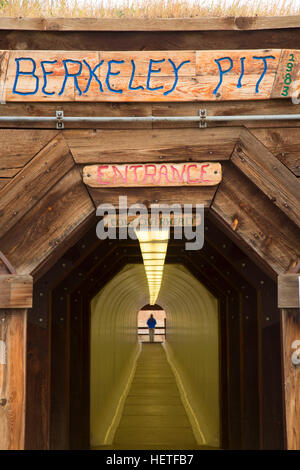 Berkeley Pit tunnel entrata, Butte, Montana Foto Stock