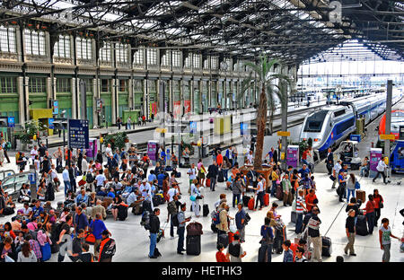 Lione la stazione dei treni di Parigi Francia Foto Stock