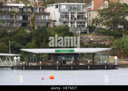 Posizione neutrale Bay Wharf su Sydney's della North Shore inferiore. Foto Stock