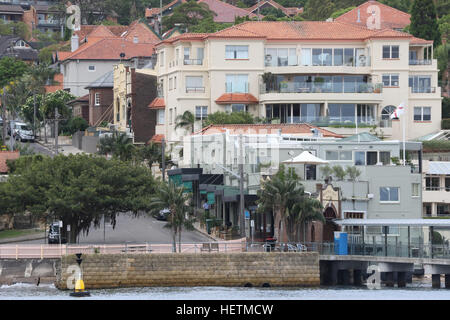 Posizione neutrale Bay Wharf e Hayes Street, neutrale sulla baia di Sydney della North Shore inferiore. Foto Stock