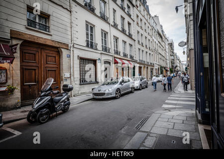 Ile Saint-Louis, in uno dei quartieri più antichi della città, Parigi, Francia Foto Stock