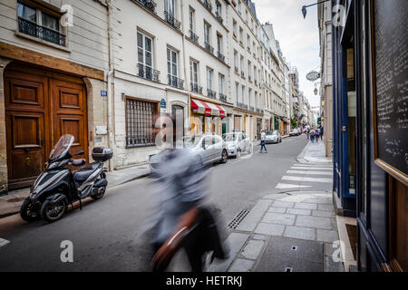 Ile Saint-Louis, in uno dei quartieri più antichi della città, Parigi, Francia Foto Stock