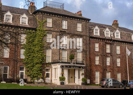 La Old Swan hotel di Harrogate North Yorkshire. L'hotel che il crimine famosa scrittrice Agatha Christie è scomparso a nei primi anni del ventesimo secolo. Foto Stock