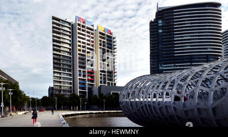 Questa immagine intitolata "Photography ication" si riferisce probabilmente a un pezzo fotografico storico. Le specifiche non sono chiare, ma mostrano i primi metodi fotografici o un momento catturato attraverso la fotografia, conservando un'istantanea del passato. Foto Stock