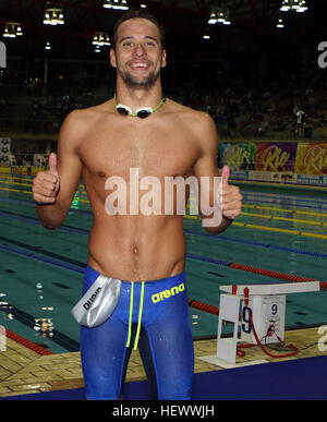 DURBAN, Sud Africa, 12 Aprile 2016 - Chad Le Clos dopo gli Uomini 200m LC freestyle finals durante il giorno 3. 2016 SA nazionale campionati acquatici 10-16 Foto Stock