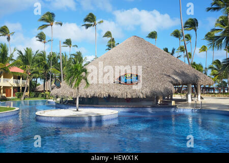I lamantini Bar al Dreams Punta Cana nella Repubblica Domiinican. Il resort è una delle numerose proprietà nella collezione AMResorts. Foto Stock