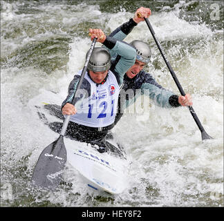 Tim Baillie e Etienne Stott nel loro 2008 HPP selezione speciale gara Foto Stock