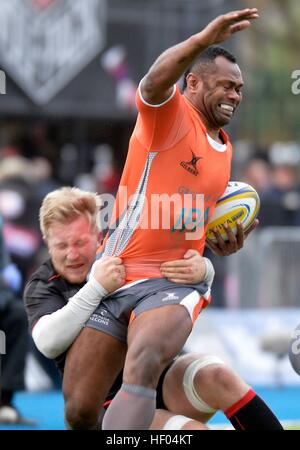 Londra, Regno Unito. 24 dicembre, 2016. 24.12.5.2016 AVIVA Rugby Premier League Saraceni v Newcastle at Allianz Park azione durante il match che è stato vinto saraceni la partita è stata vinta dai Saraceni 21-6 © Leo Mason/Alamy Live News Foto Stock