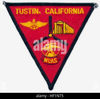 Il distintivo rappresenta il personale assegnato alla U.S. Marine Corps Air Station Tustin, evidenziando l'affiliazione, l'identità dell'unità e la qualifica. La stazione forniva supporto, manutenzione e addestramento per elicotteri e aerei ad ala fissa. Foto Stock