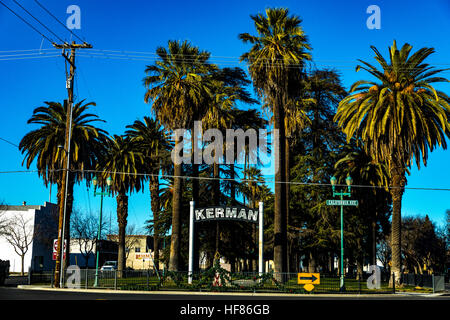 La città di Kerman California USA Foto Stock