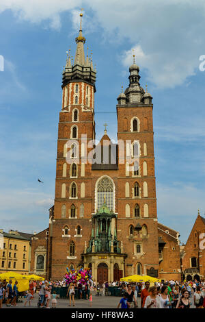 Marienkirche, Hauptmarkt, Krakau, Polen, Marien la chiesa, mercato centrale, Cracovia, Pole Foto Stock