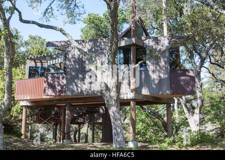 Eco lodges a Post Ranch Hotel,Big Sur accanto all'Autostrada Nazionale 1,PCH, California, U.S.A.,Stati Uniti d'America, Foto Stock