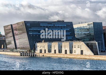 La Biblioteca Reale di Copenhagen, Danimarca. Noto anche come il diamante nero. Foto Stock