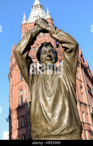 Brian Clough statua,Nottingham City Centre,UK. Foto Stock