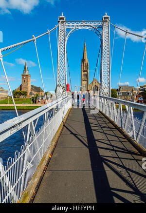 Regno Unito, Scozia, Inverness, vista del Greig Bridge St. Foto Stock