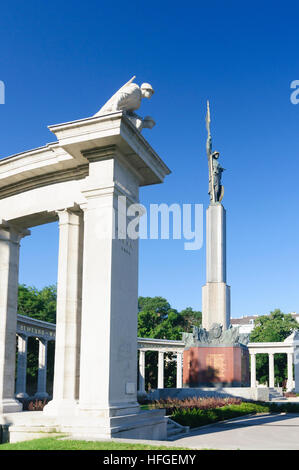 Wien, Vienna: Monumento ai soldati dell'Armata Rossa sul Schwarzenbergplatz, Wien, Austria Foto Stock