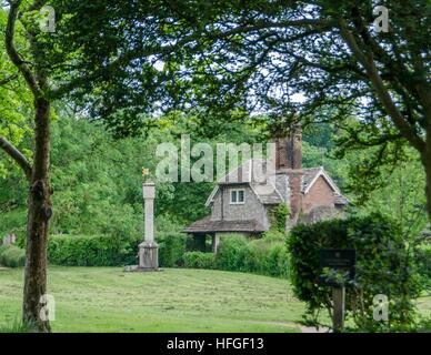 Cottage unici in Blaise borgo, Bristol, Inghilterra Foto Stock