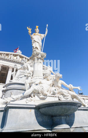 Wien, Vienna: Pallas-Athene fontana di fronte al palazzo del parlamento, Wien, Austria Foto Stock