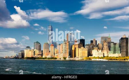 La città di New York skyline del centro al pomeriggio Foto Stock