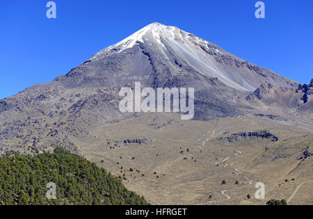 Pico de Orizaba vulcano, o Citlaltepetl, è la montagna più alta in Messico Foto Stock