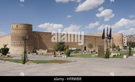 SHIRAZ, IRAN - Ottobre 7, 2016: Fortezza Karim Khan, uno dei siti di Shiraz il 7 ottobre 2016 in Iran, in Asia Foto Stock