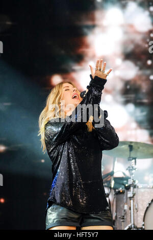 Ellie Goulding gioca Glastonbury Festival, Pilton. il 26/06/2016 . Nella foto: Ellie Goulding. Foto Stock