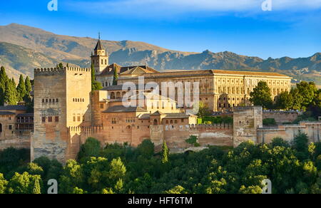 L' Alhambra Palace, Granada, Andalusia Foto Stock