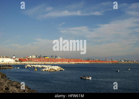 Panorama of Naples,  his port and bay, Italy Foto Stock