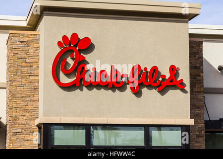 Las Vegas - Circa nel dicembre 2016: Chick-fil-Retail un Fast Food Location. Chick-fil-a ristoranti sono chiusi la domenica III Foto Stock