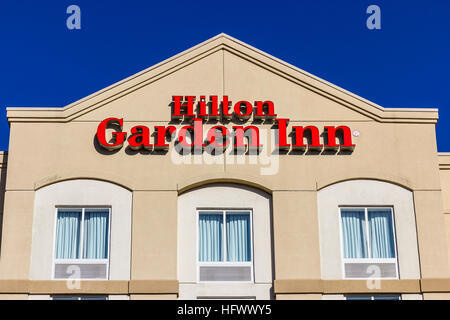 Lafayette - Circa nel dicembre 2016: Hilton Garden Inn Hotel. Hilton Hotels e Resorts operano oltre 570 proprietà IV Foto Stock