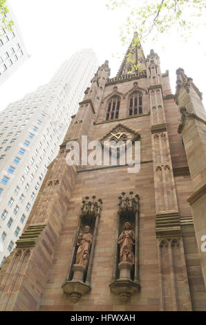 Esterno della chiesa della Trinità nel centro di Manhattan Foto Stock