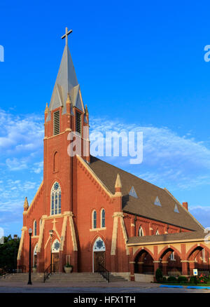 Trinità santa chiesa cattolica in Okarche, Oklahoma Foto Stock