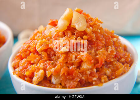 Gajar ka halwa in una ciotola , indiana dolci Foto Stock