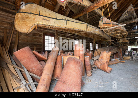 Tradizionale di corteccia di betulla canoe. Foto Stock
