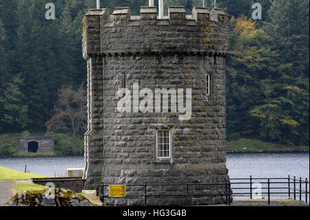 Valvola a torre-Llwyn onn serbatoio del Galles Foto Stock