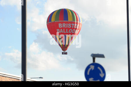 Bristol palloncini volare sopra bristol Foto Stock